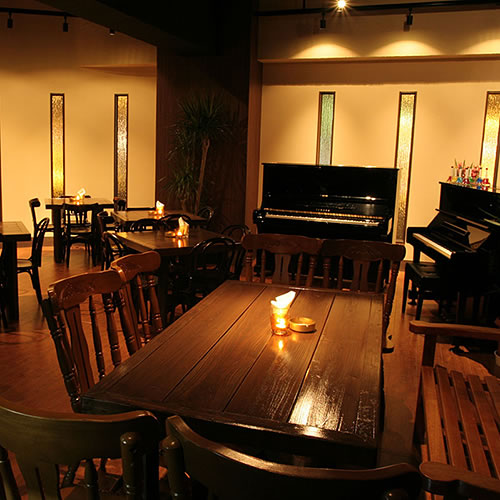 Piano Bar Club Adriana